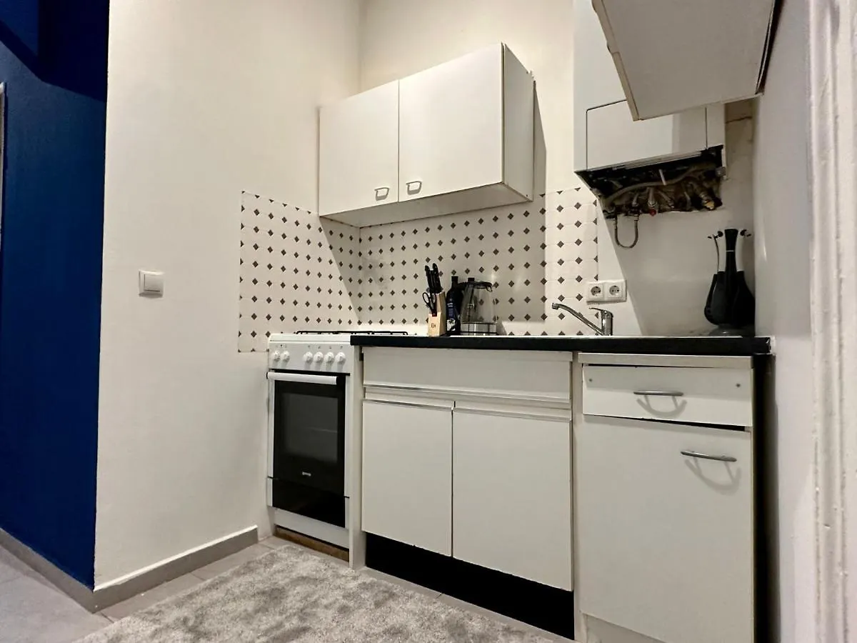 City Apartment - 2 Min To U1 Reumannplatz Viena 0*,