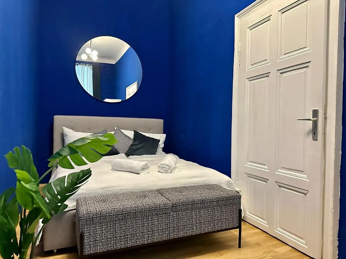 City Apartment - 2 Min To U1 Reumannplatz Viyana
